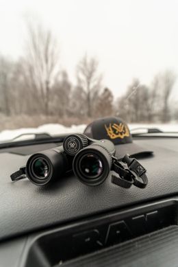Бінокль Vortex Triumph HD 10x42 (TRI-1042)